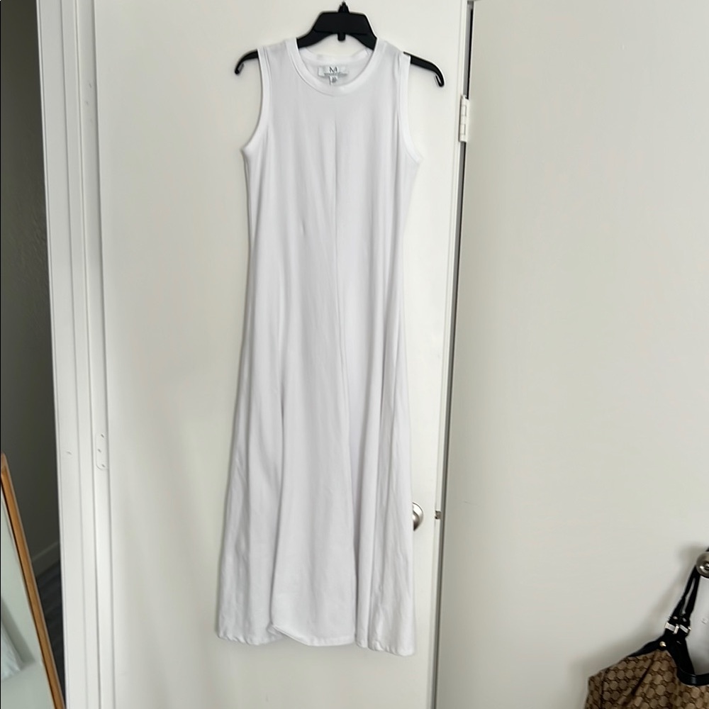 Aritzia White Sleeveless Sheath Maxi Dress